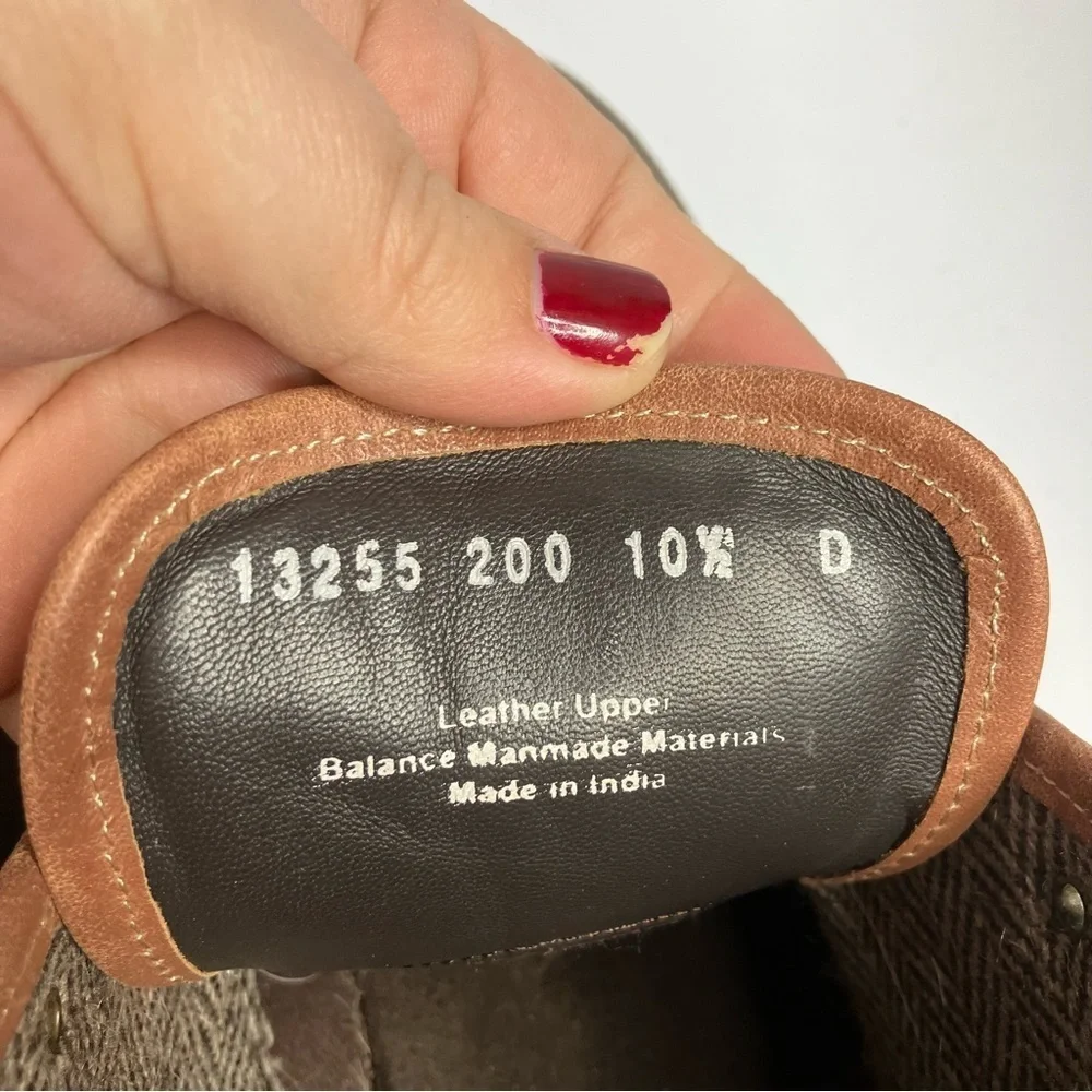 Florsheim lite chukka